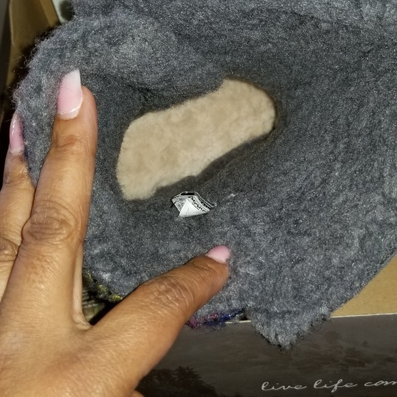 Boots - Picture 7 of 8